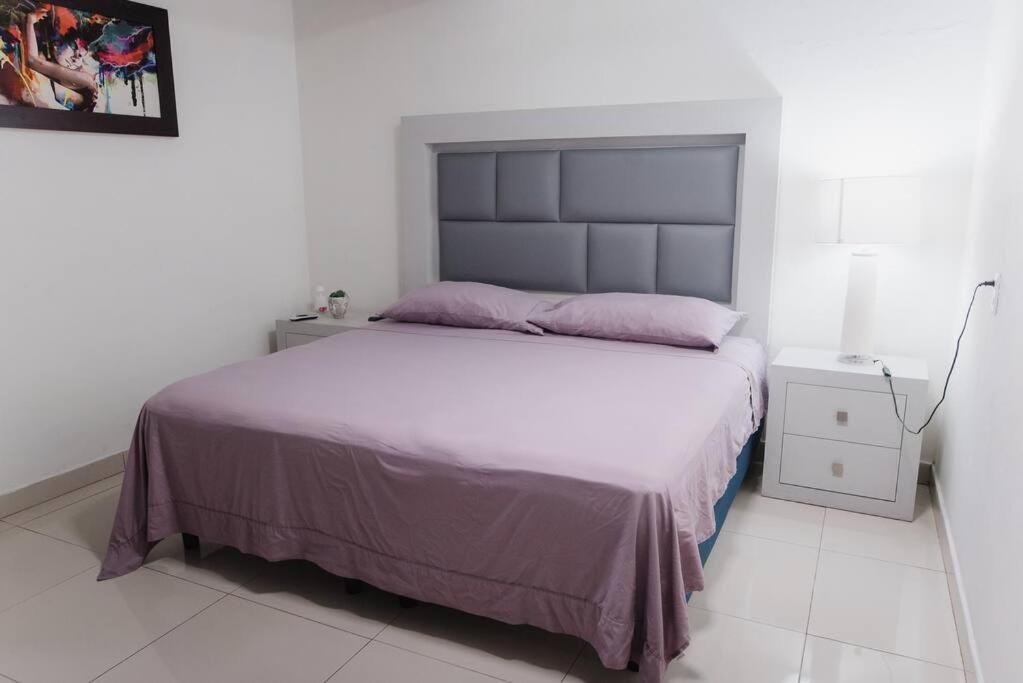 Apartamento Excelente Apto A 5 Min De La Playa-malecon *