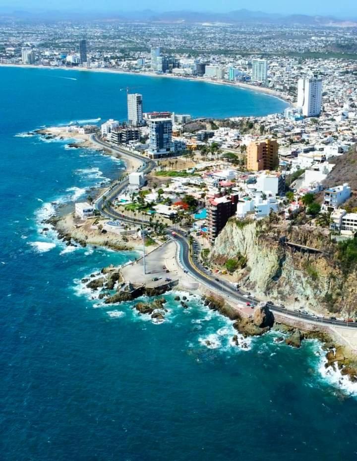 Apartamento Marina Del Sol Directly On The Ocean 102 Mazatlán