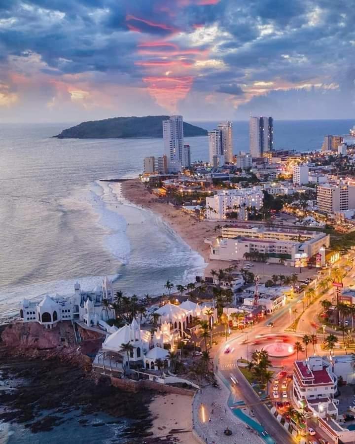 Marina Del Sol Directly On The Ocean 102 Apartamento *
