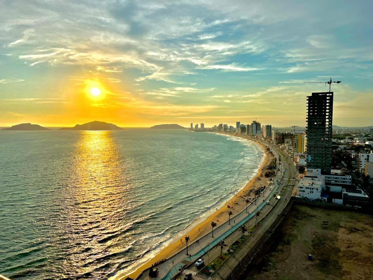 Sunset View Malecon 1401 Vista Panoramica Al Mar *