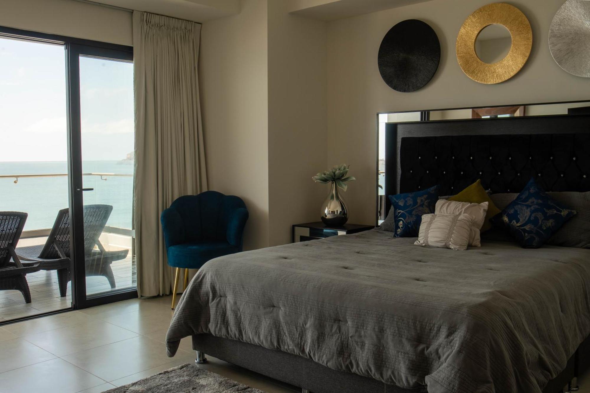 Altomare Panoramic Apartment *