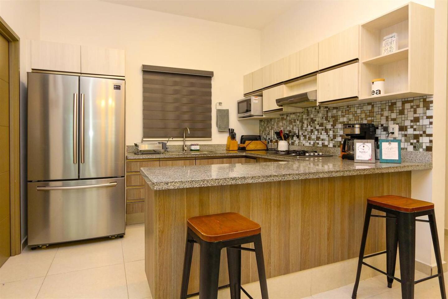 Apartamento 2br 2ba Aptm - Centric - Near The - Amazing Pool *