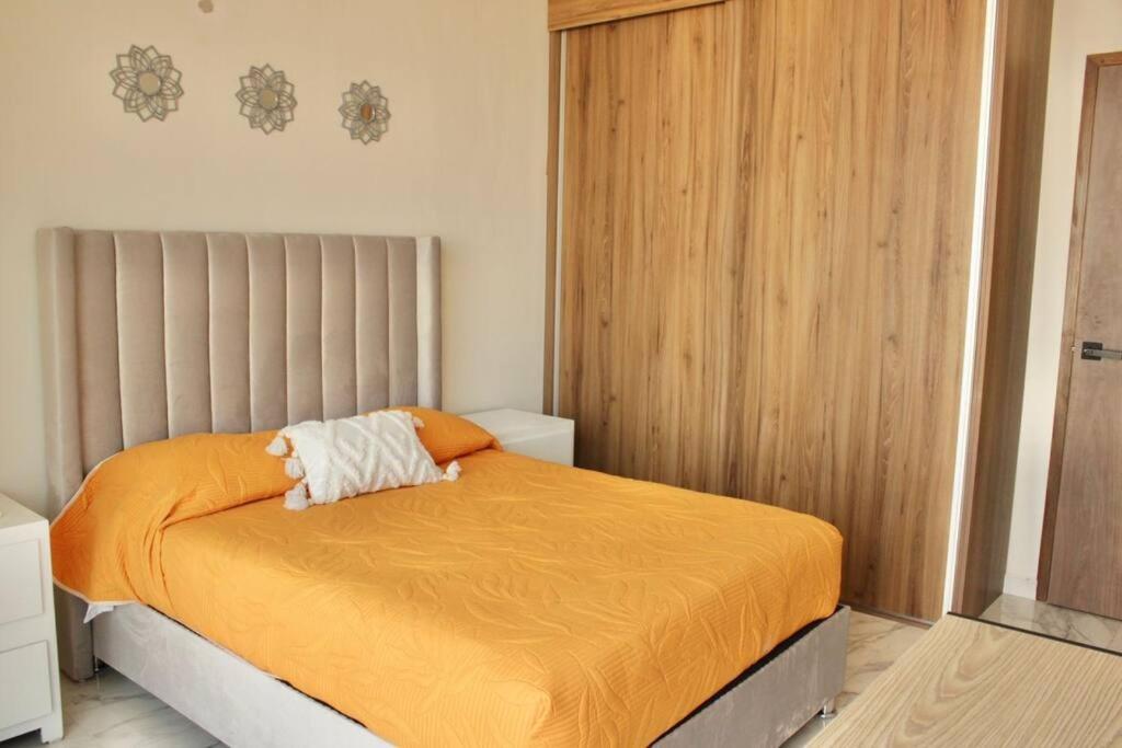 Boutique 1a Lomas Sense