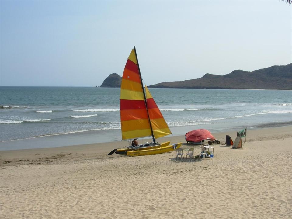 2 Bdrm - Sleeps 8 -ocean Front -ocean View Apartamento *