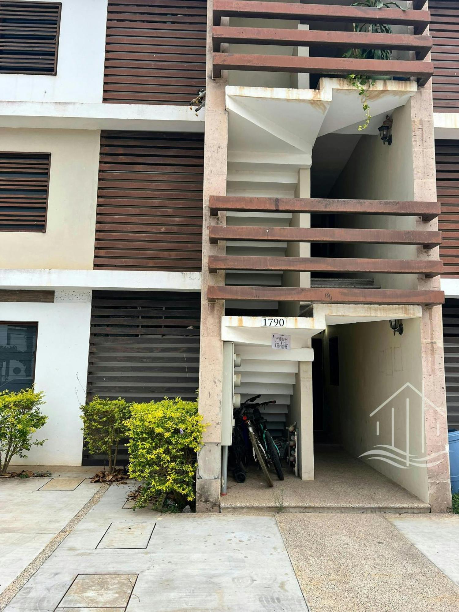 Promo-sleeps 6-walk To & Mazagua Park-pool-gated Apartment