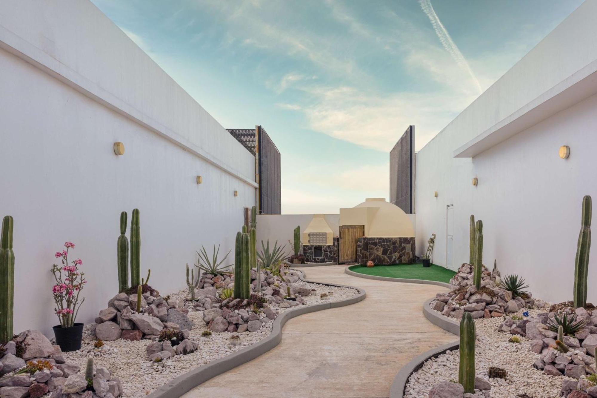 Doubletree By Hilton Mazatlan, Sin Resort Mazatlan