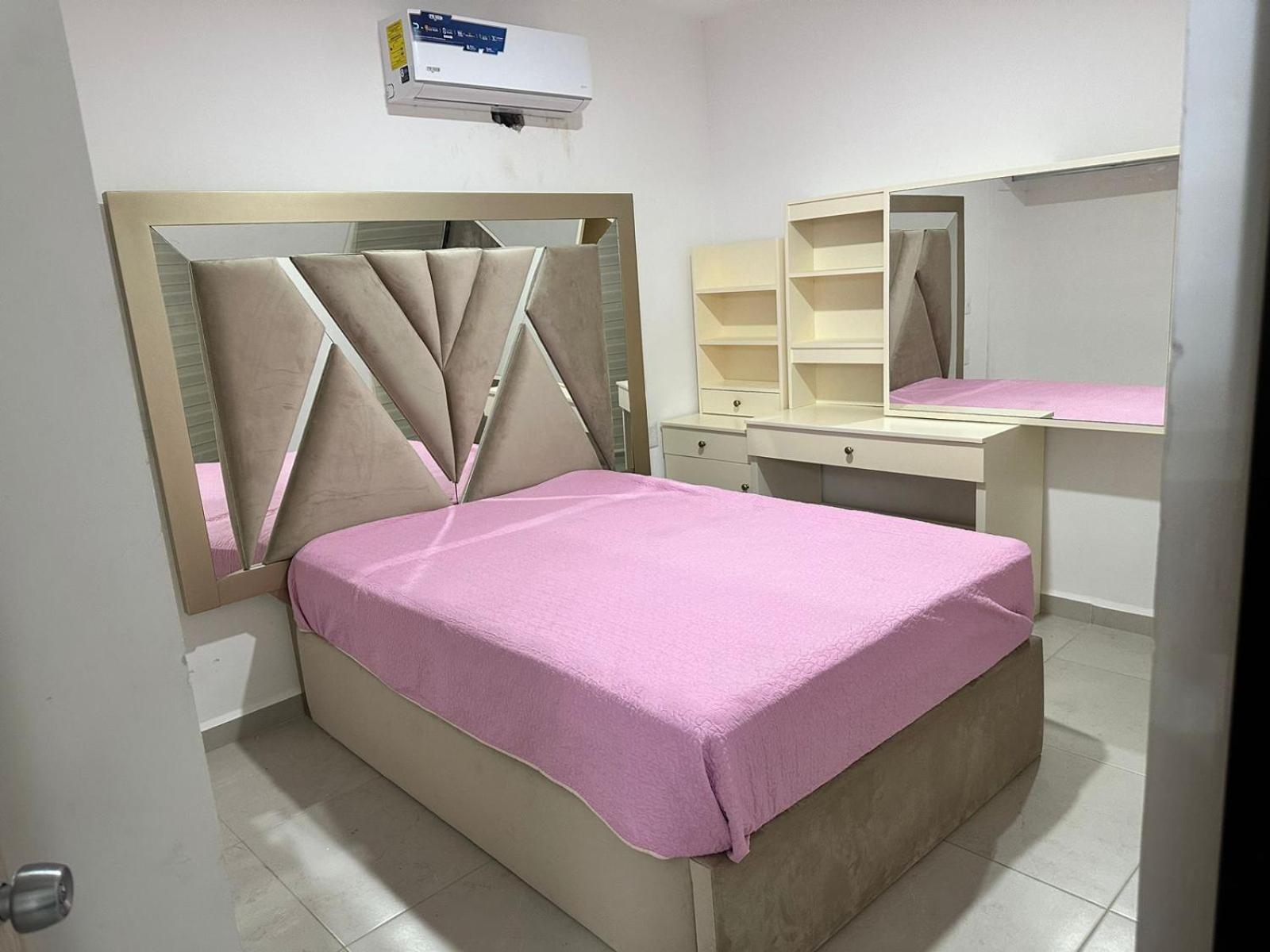 Casa Amueblada En Privada Con Alberca Mazatlán