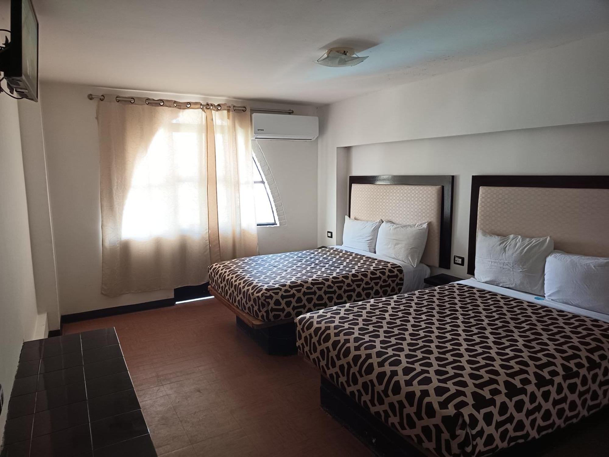 Essen's Hotel Mazatlán