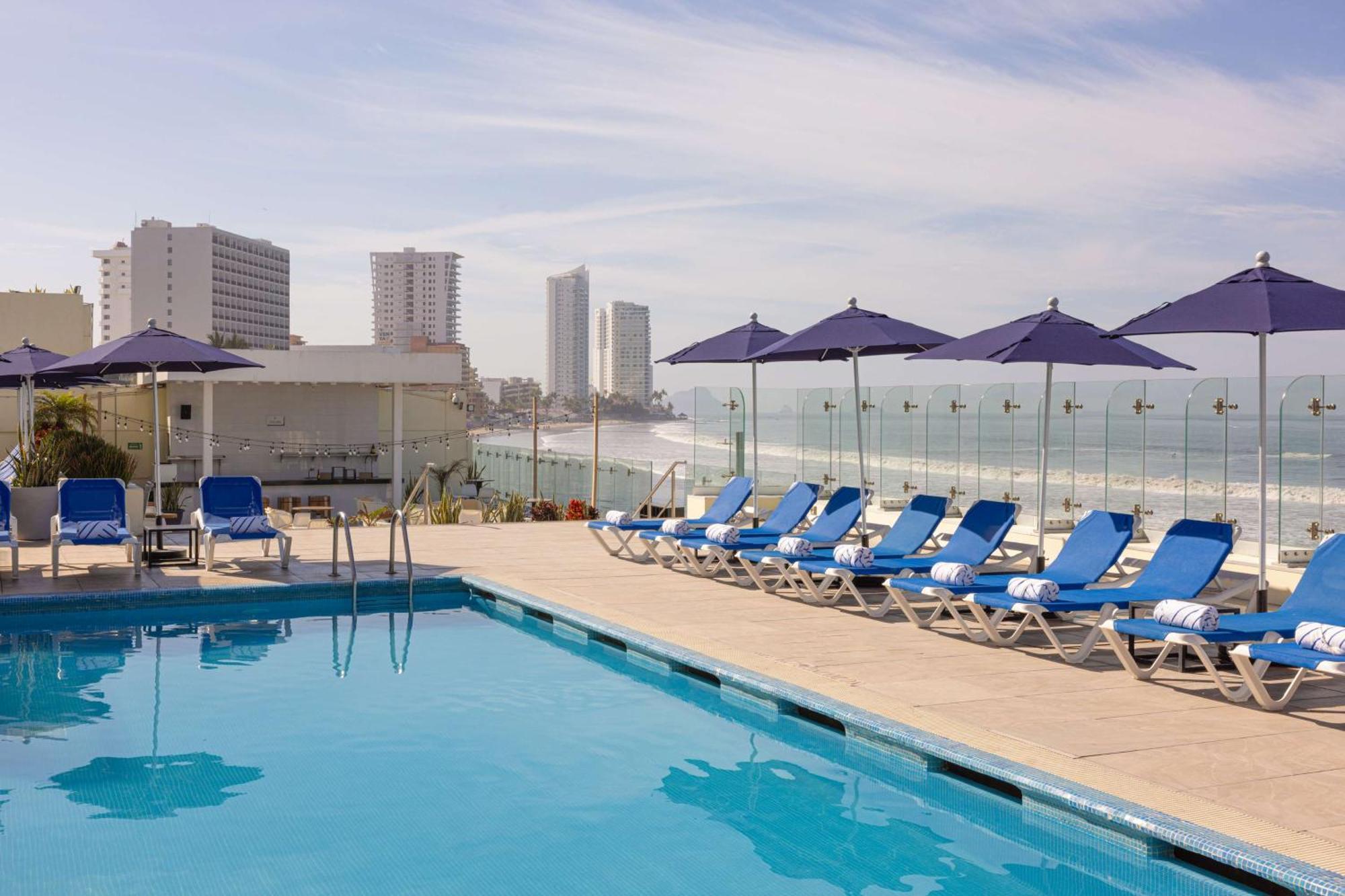 Doubletree By Hilton Mazatlan, Sin 4*