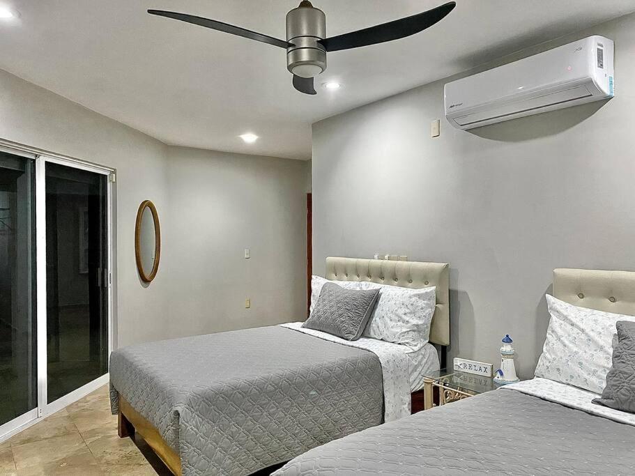 Casa De Playa Frente Al Malecon Сasa de vacaciones Mazatlán