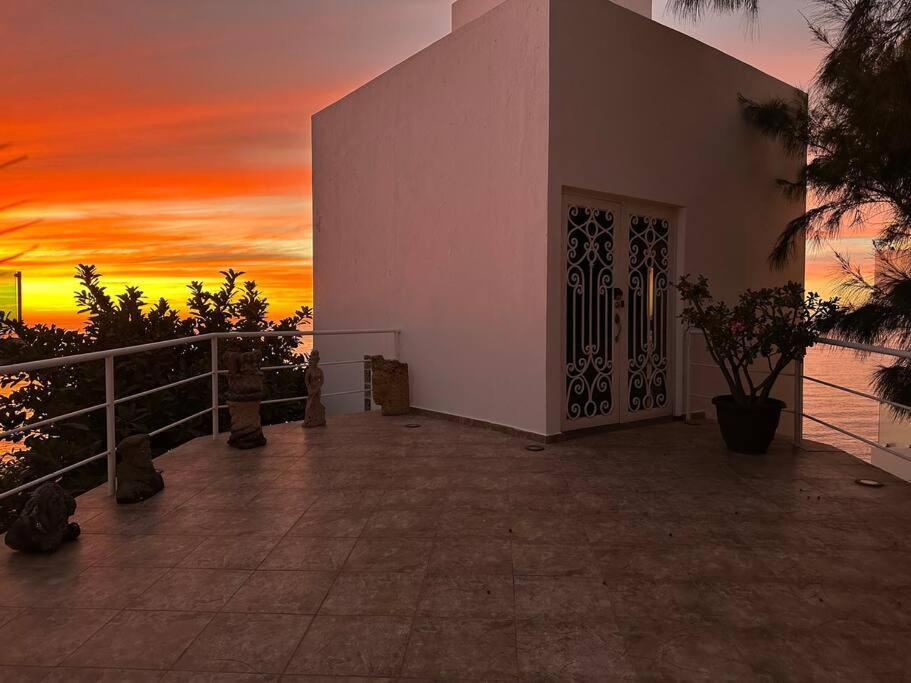 Casa De Playa Frente Al Malecon Mazatlán