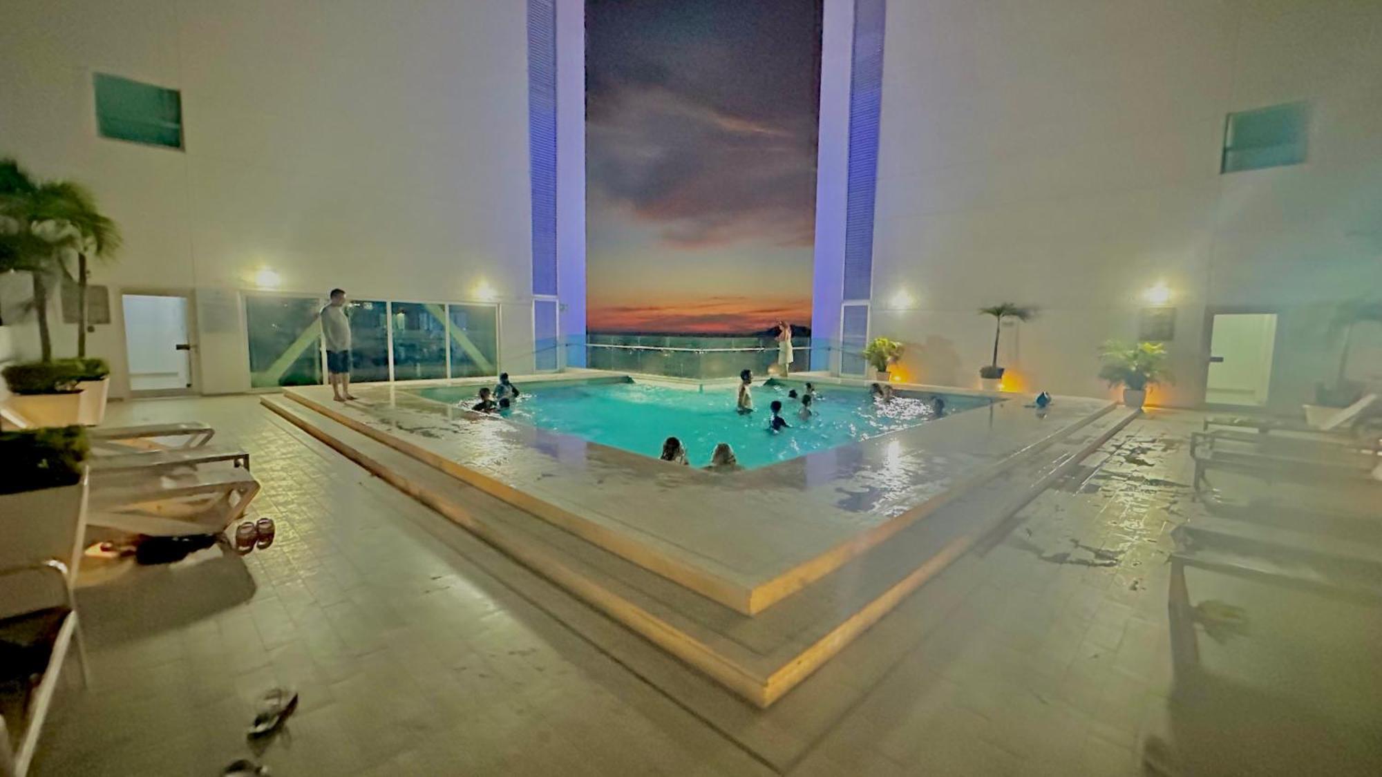 Apartamento Espectacular Vista Al Mar, A Pie De Malecon *