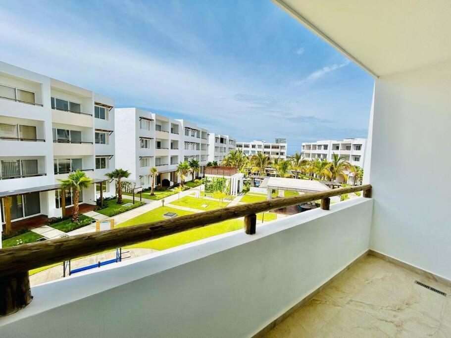 Apartamento Comodo Con Alberca Cerca De La Playa By G P S Rentas