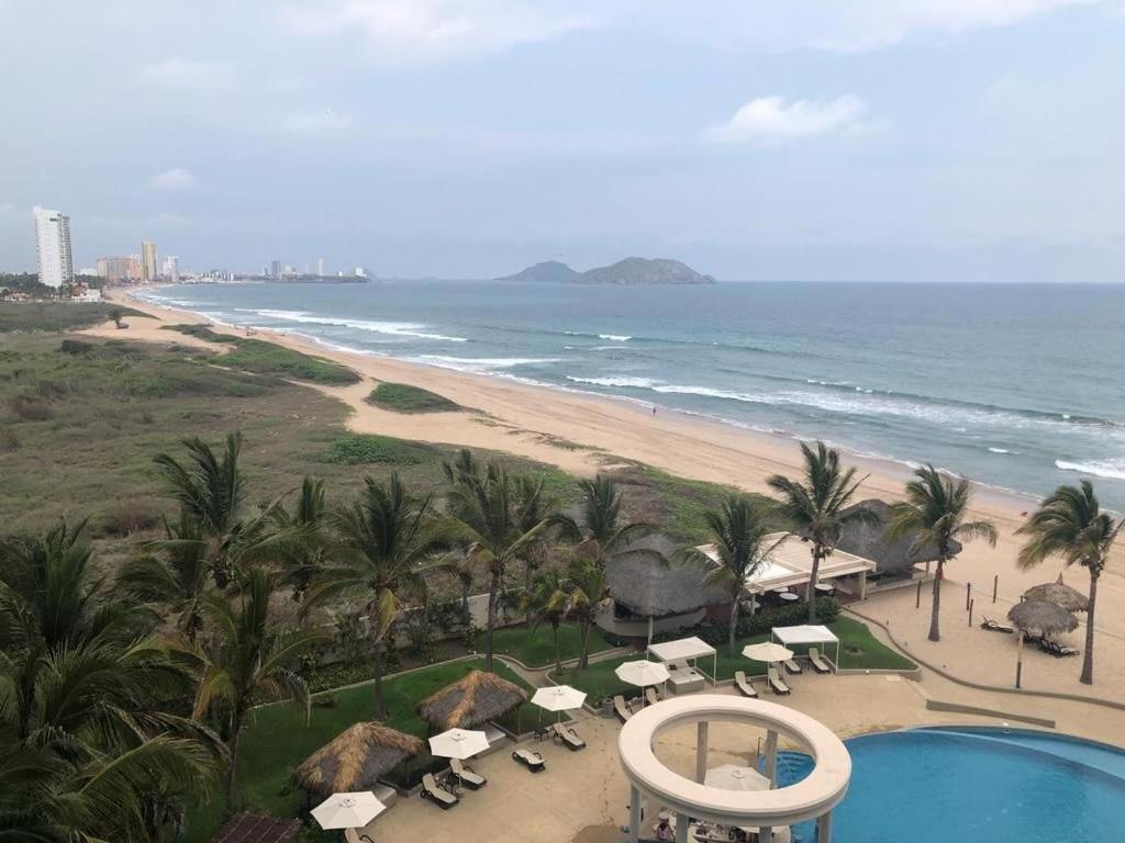 Departamento A Pie De Playa Mazatlán