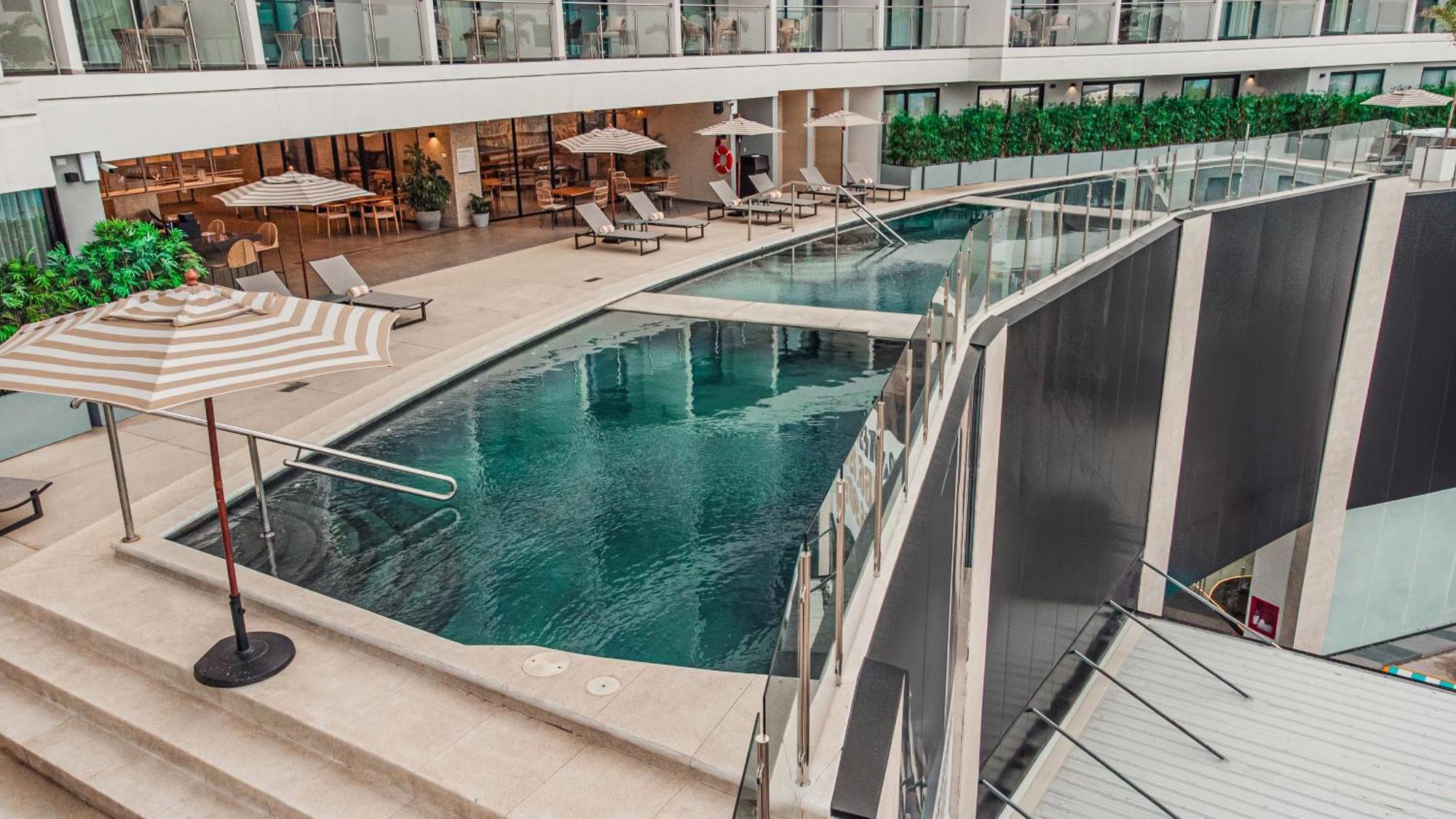 Hotel Wyndham Garden Marina