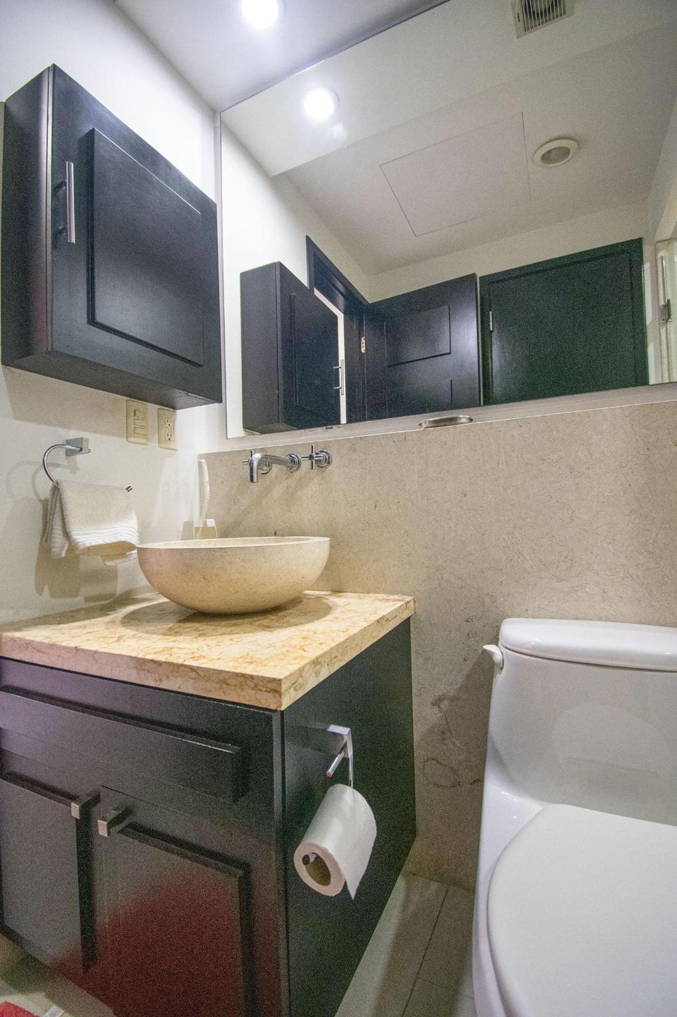 Ocean Front Solaria Tower 203 Apartamento *