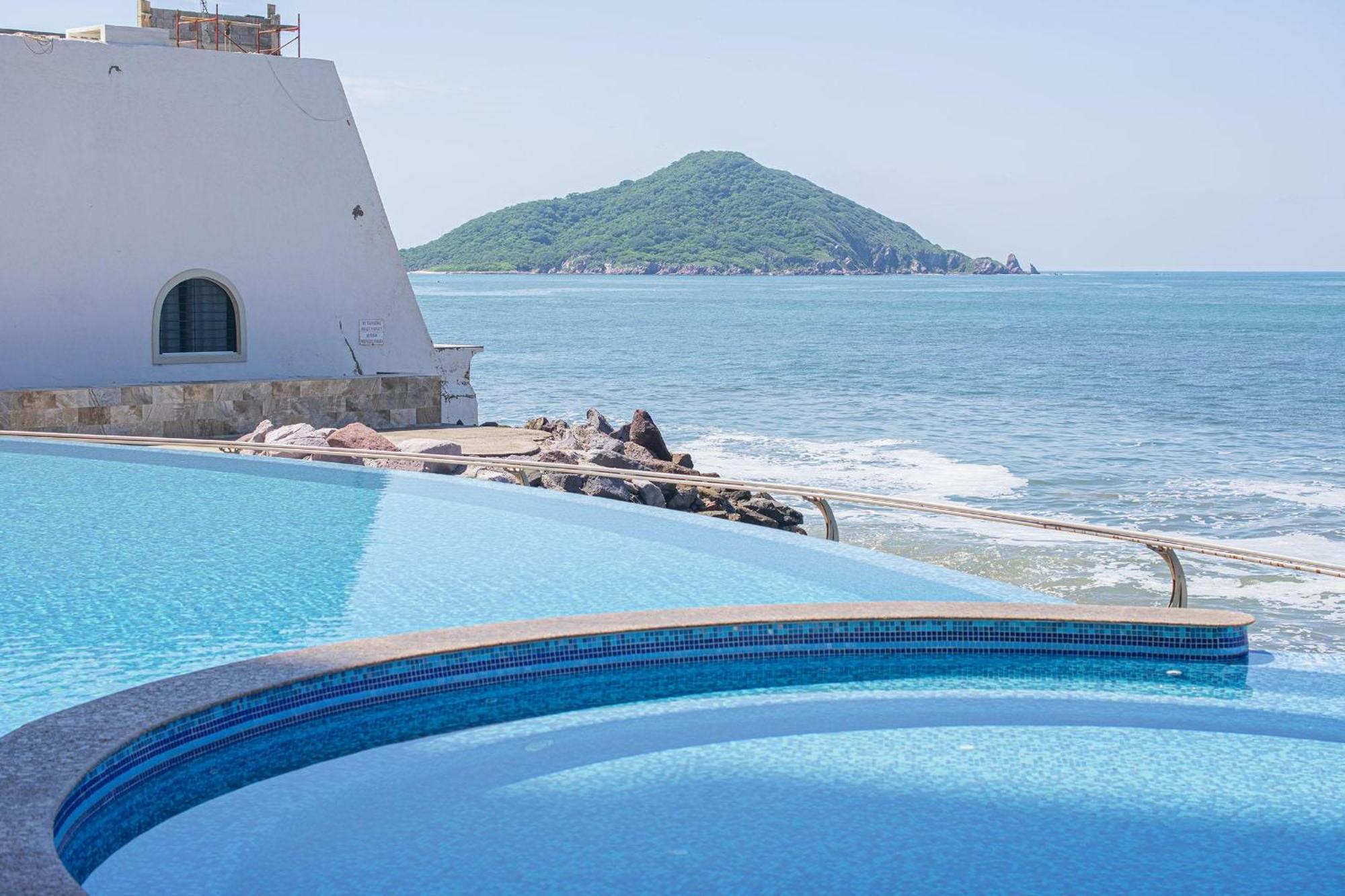 Ocean Front Solaria Tower 203 Apartamento Mazatlán