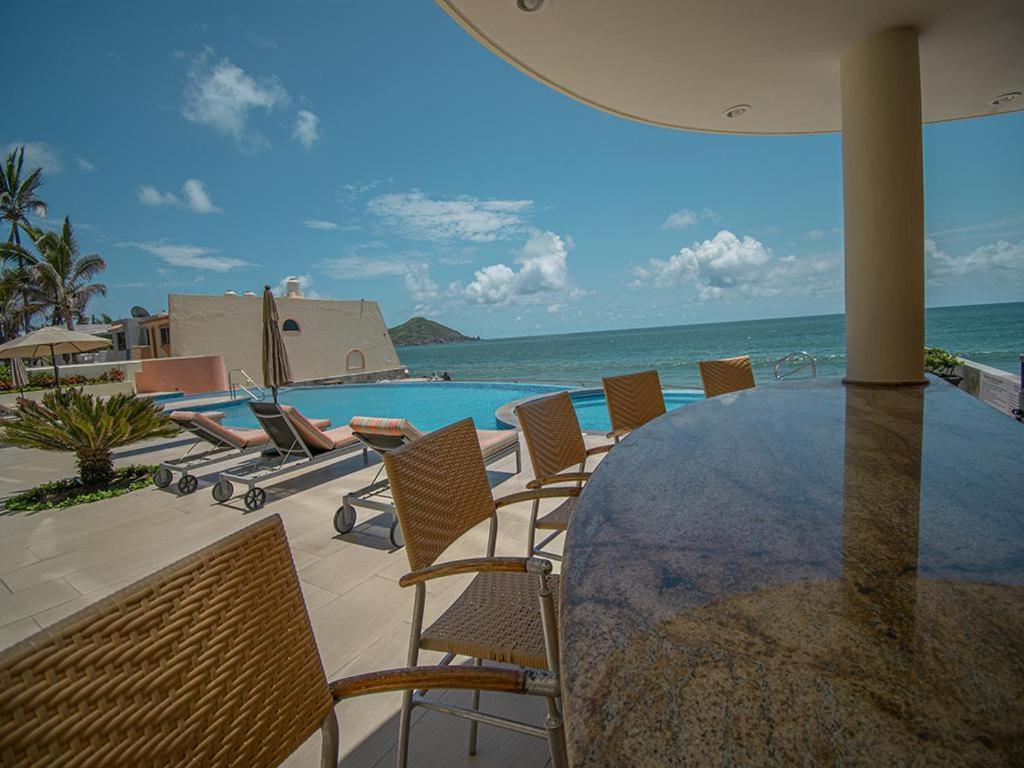 Solaria Oceanview With Pool 704 * Mazatlán