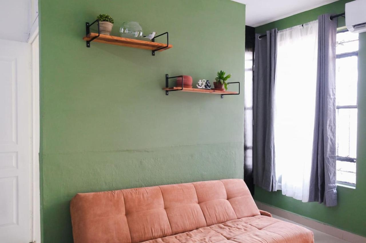 Remodeled Cozy 3 Blocks From The Malecon Apartamento *