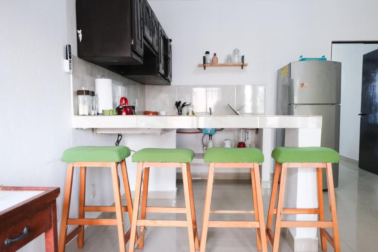 Remodeled Cozy 3 Blocks From The Malecon Apartamento