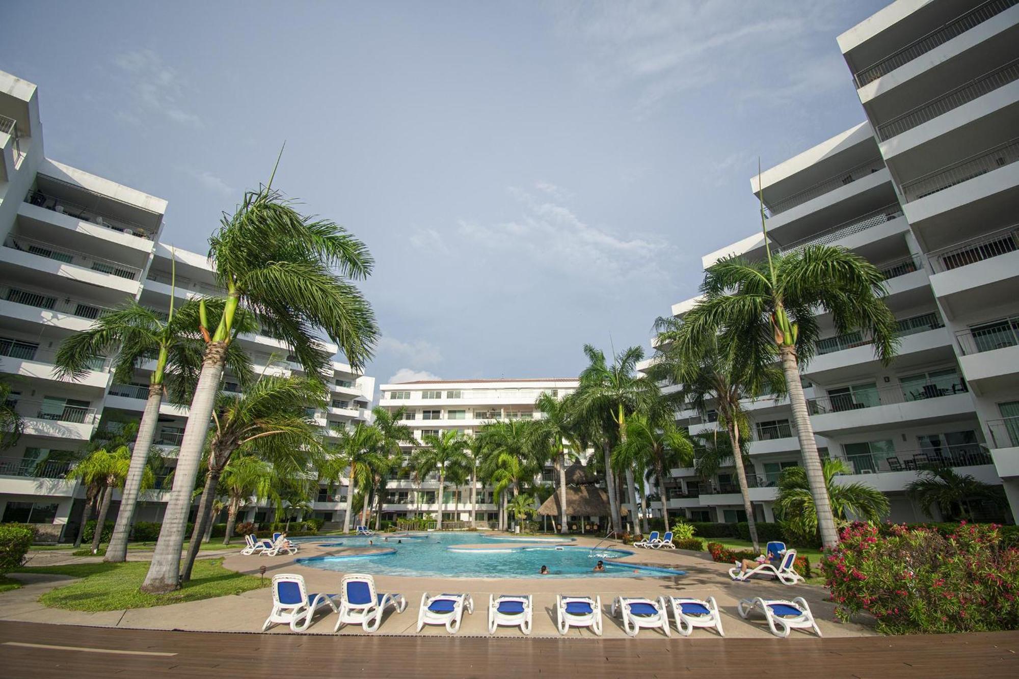 Marina Costa Veleros Mazatlán