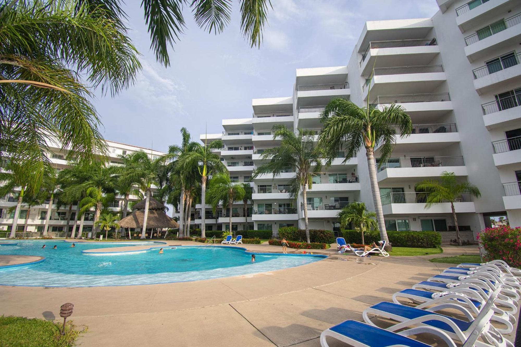Marina Costa Veleros * Mazatlán