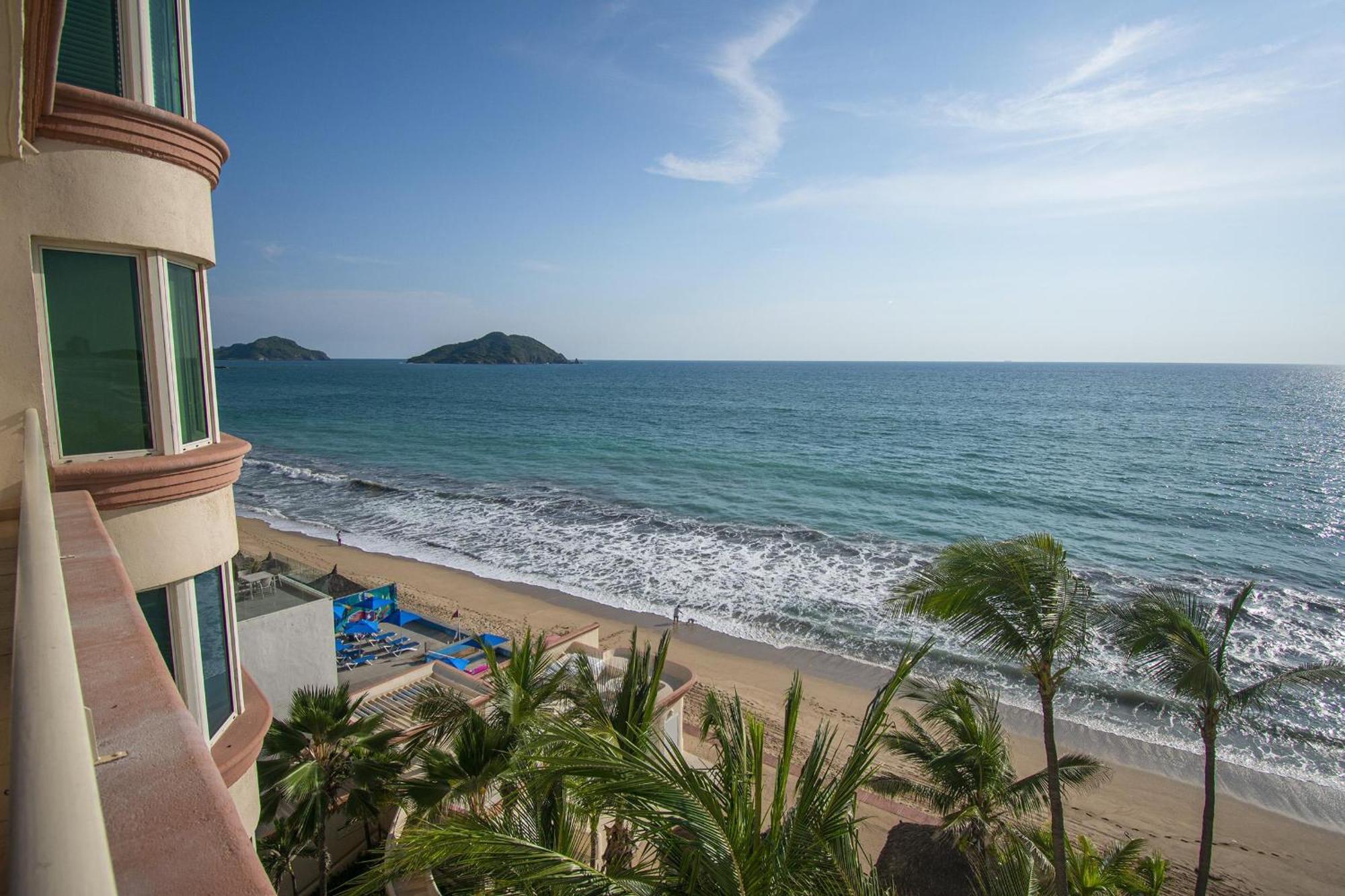 The Stunning Paraiso Ii, See!!