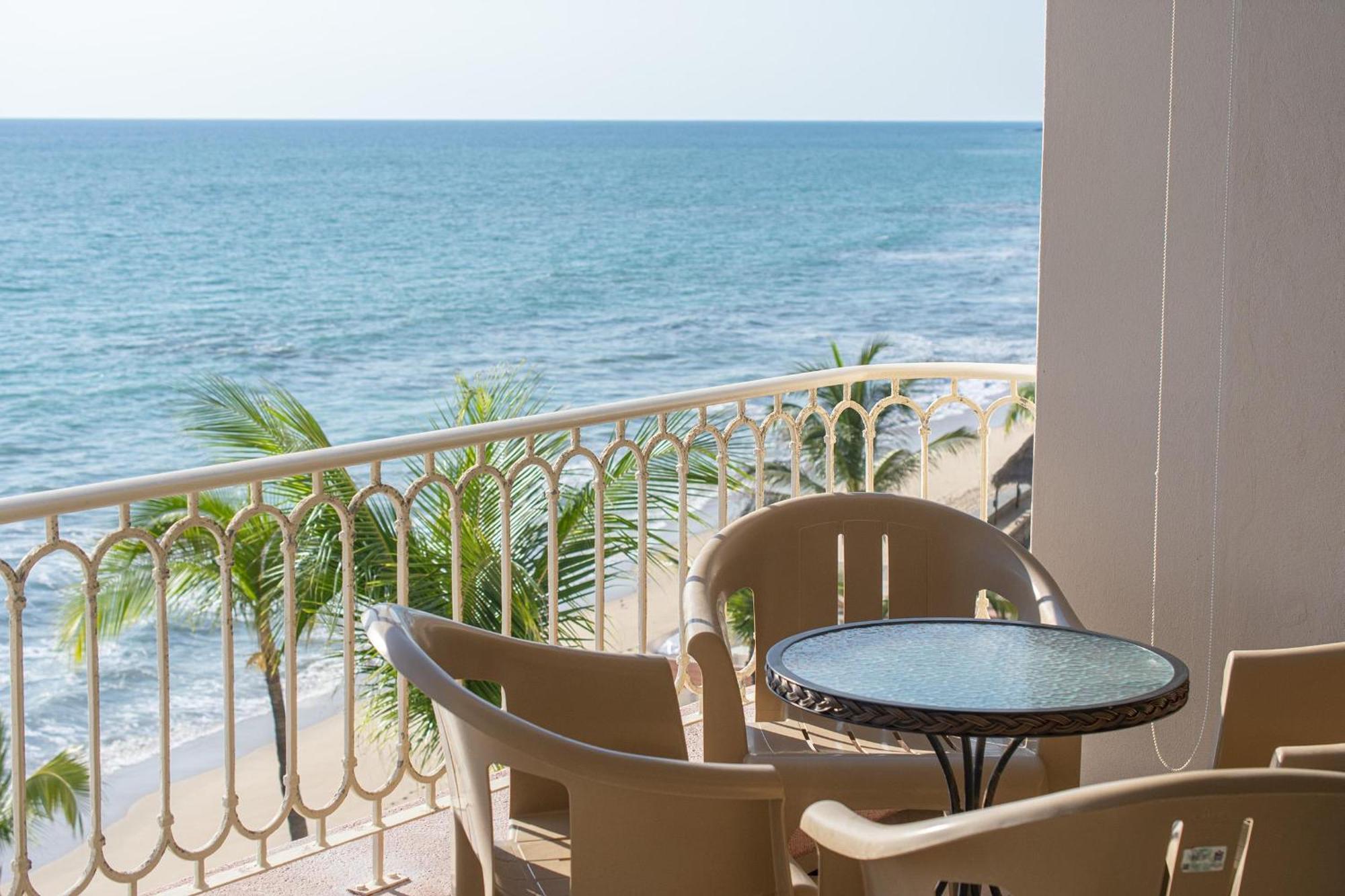 The Stunning Paraiso Ii, See!! *