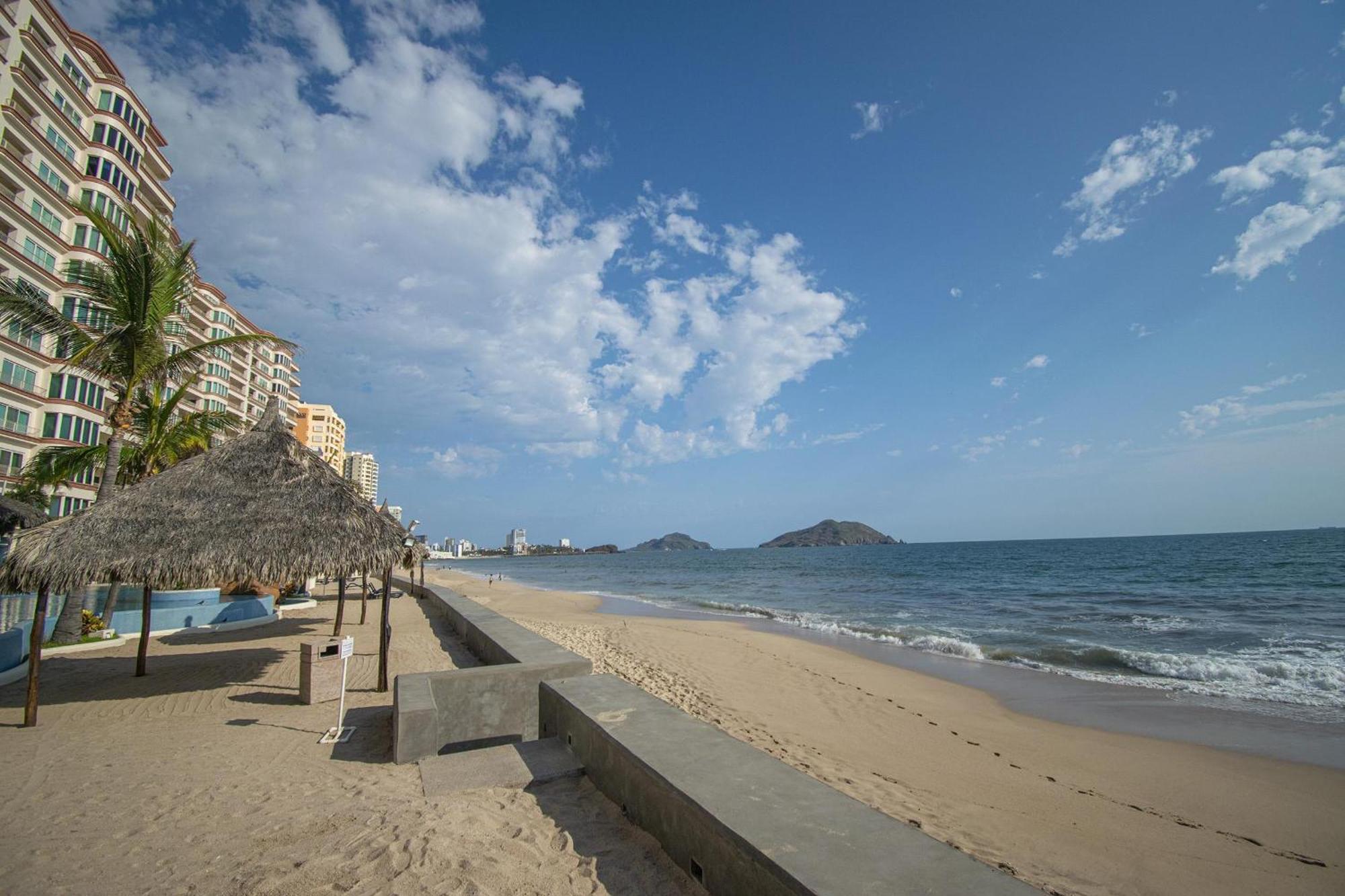 The Stunning Paraiso Ii, See!! *