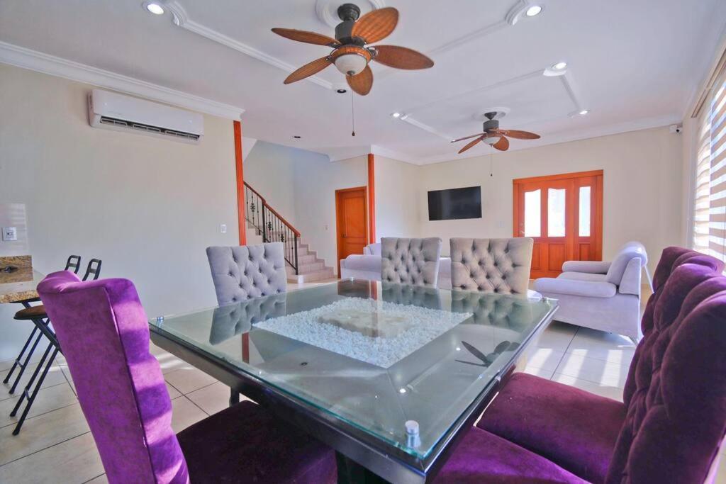 Beautiful In The Exclusive Preserve Сasa de vacaciones