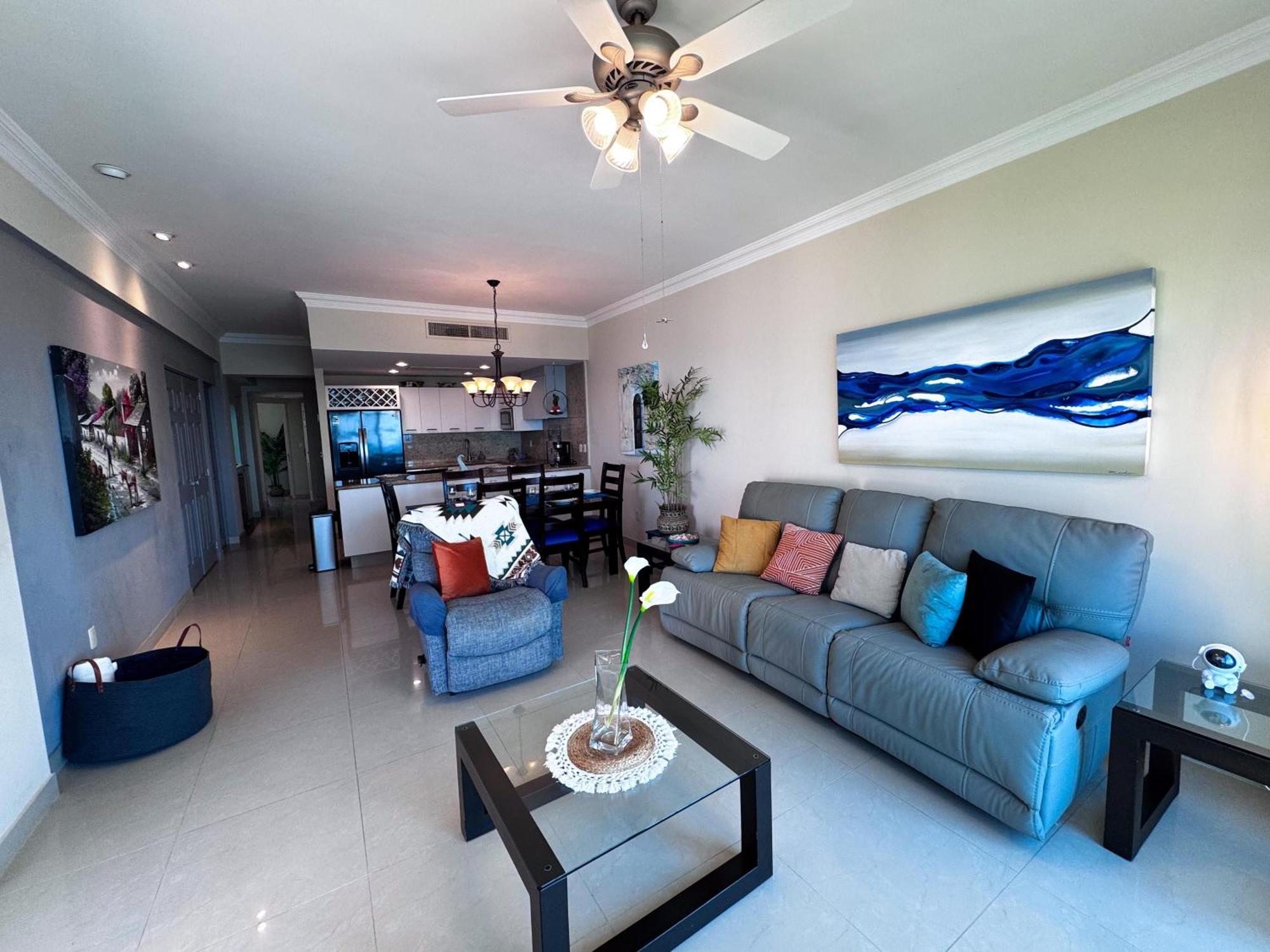 The Stunning Paraiso Ii, See!! *