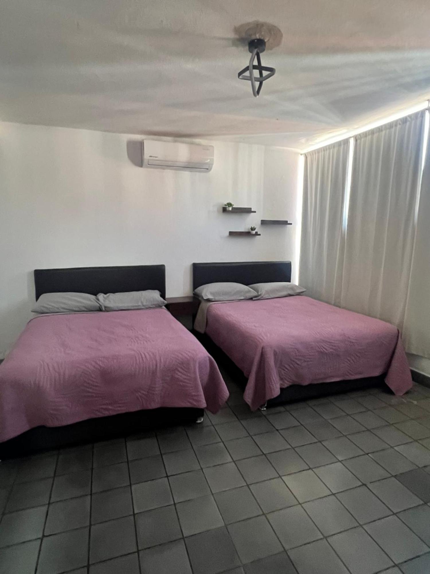 Guest house Casa Carlota *