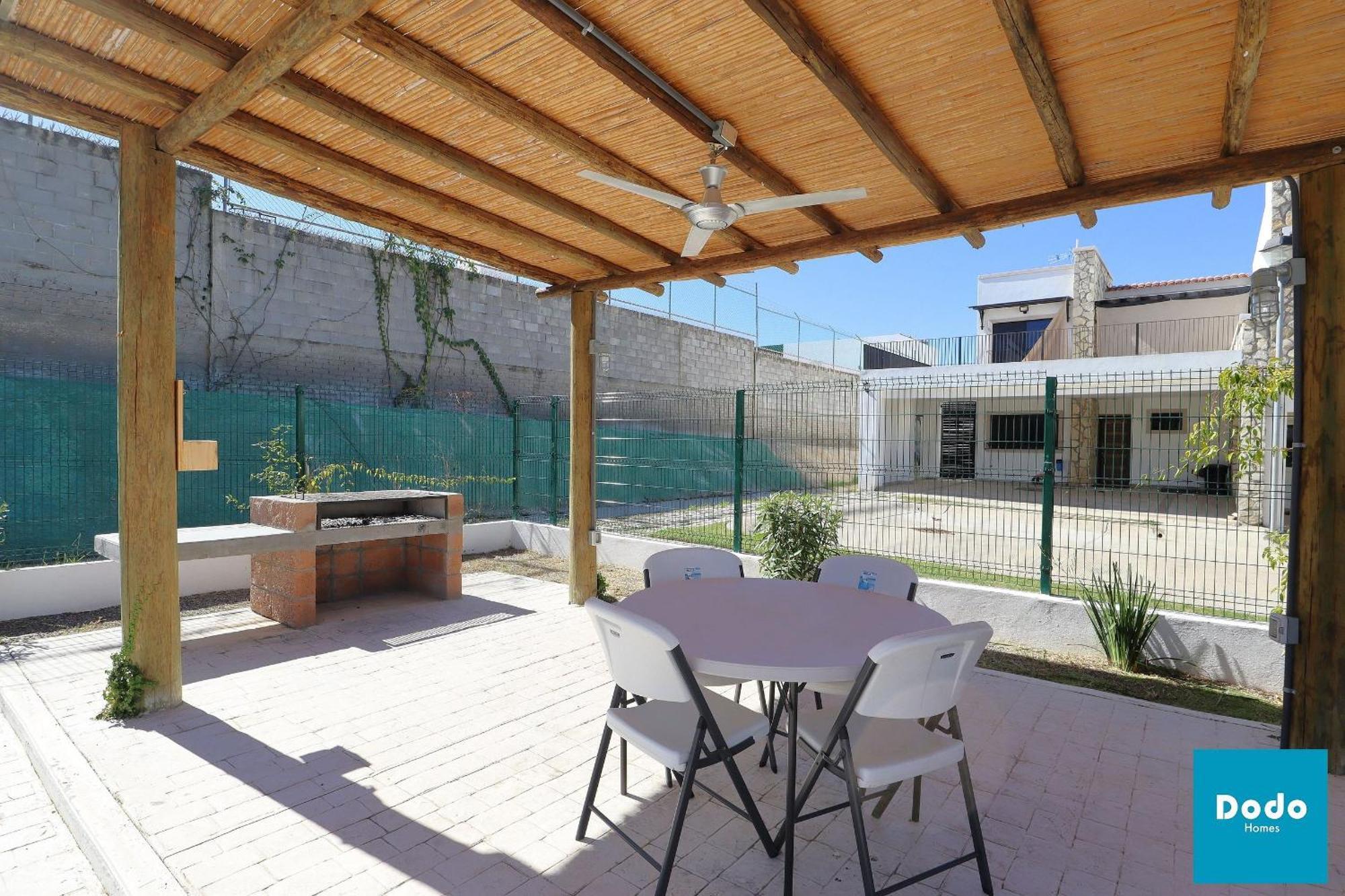 Residencial Privado Con Alberca *