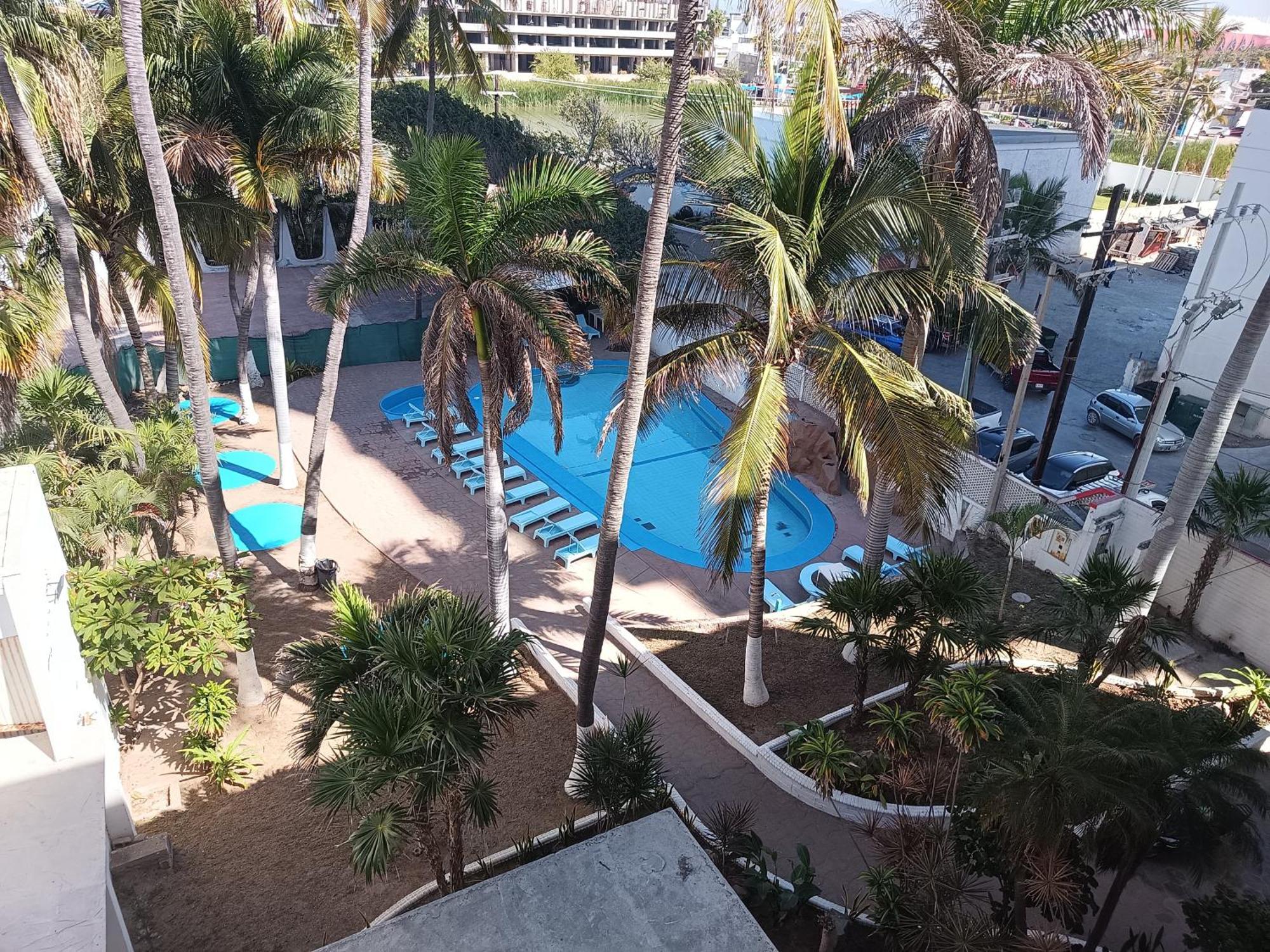 Essen's Hotel Mazatlán