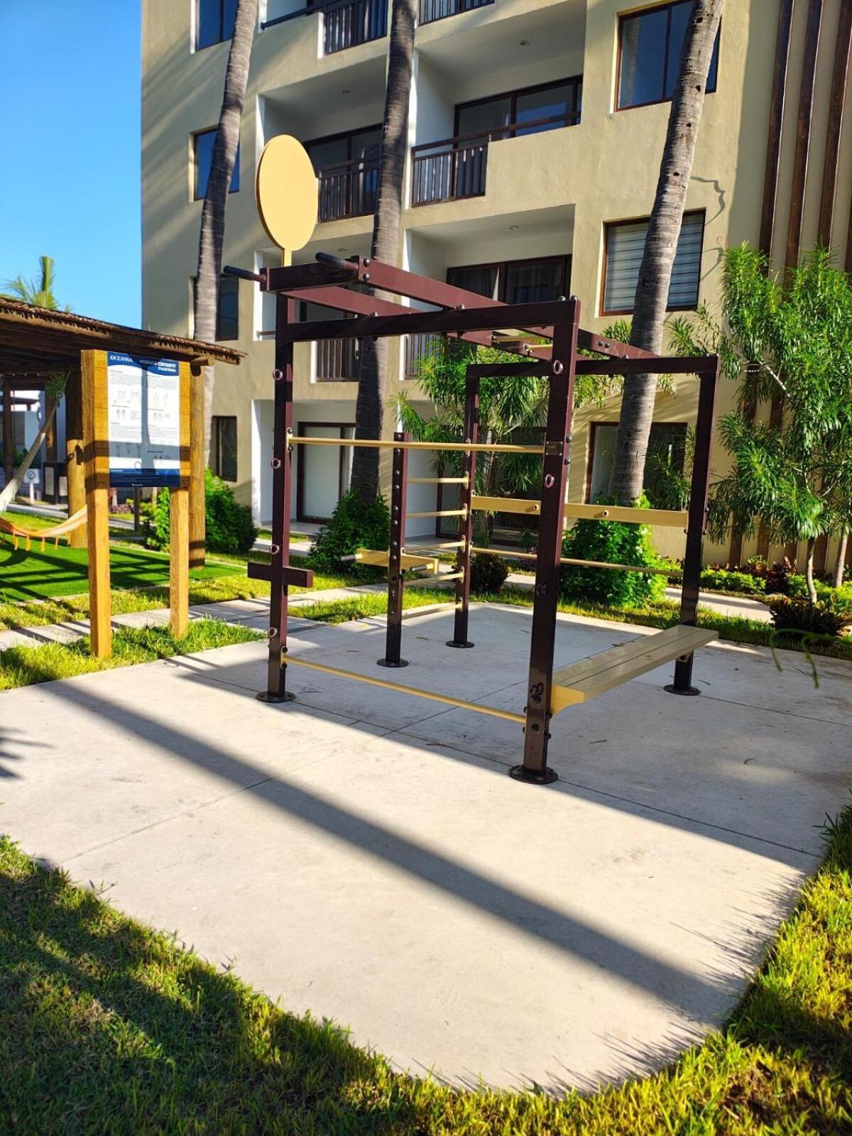 Nuevo Departamento Con Acceso Frente A La Playa, Jacuzzi Y Alberca Climatizada *