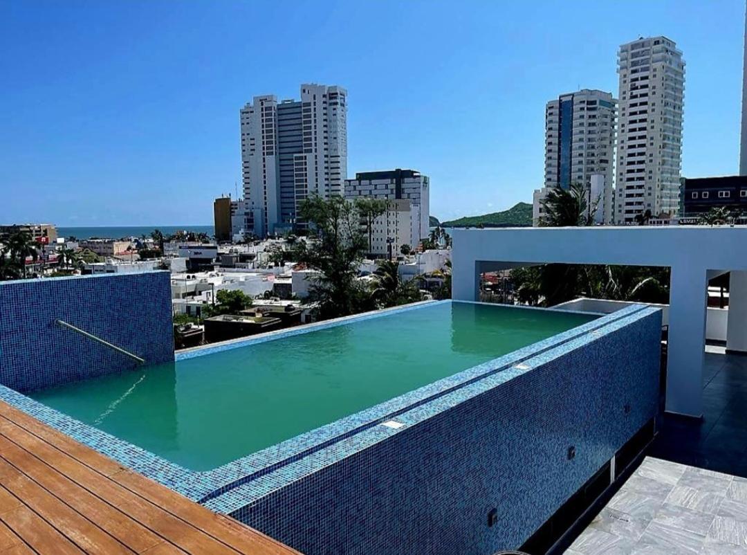 A Unos Pasos De Zona Dorada #305 Apartamento