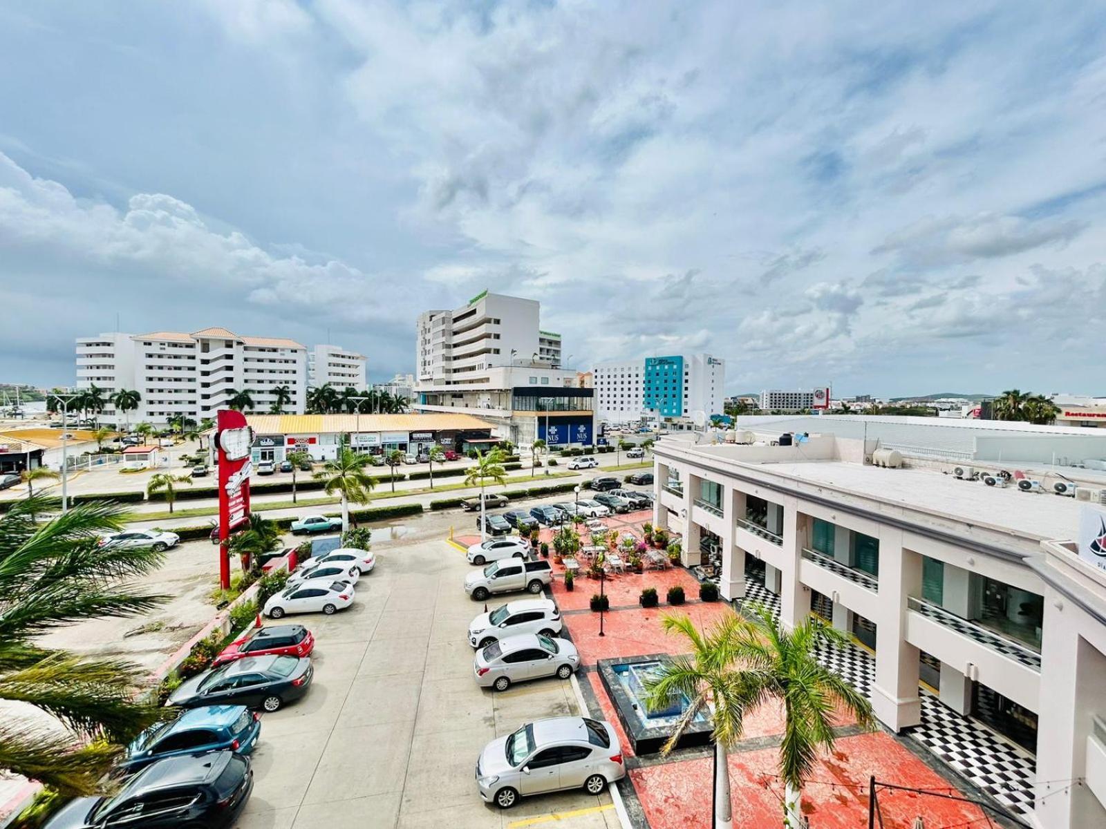Departamento Cerca De La Marina Y Zona Dorada * Mazatlán