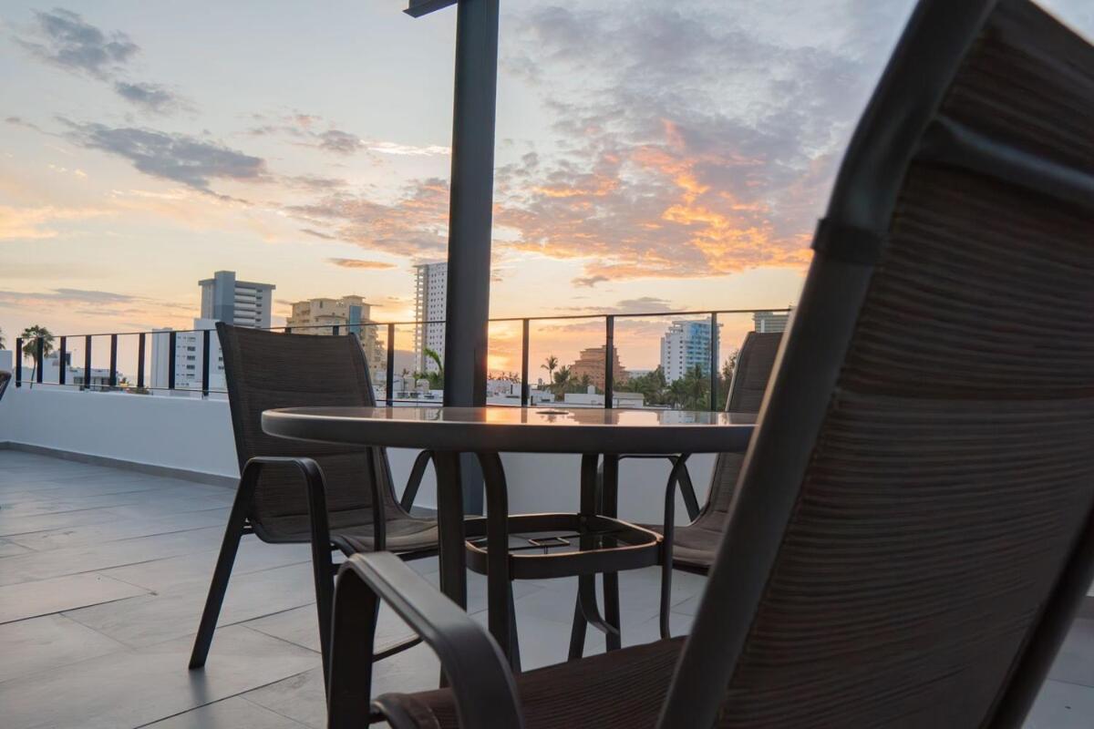 Few Steps From The Beach, At Golden Zone Apartment