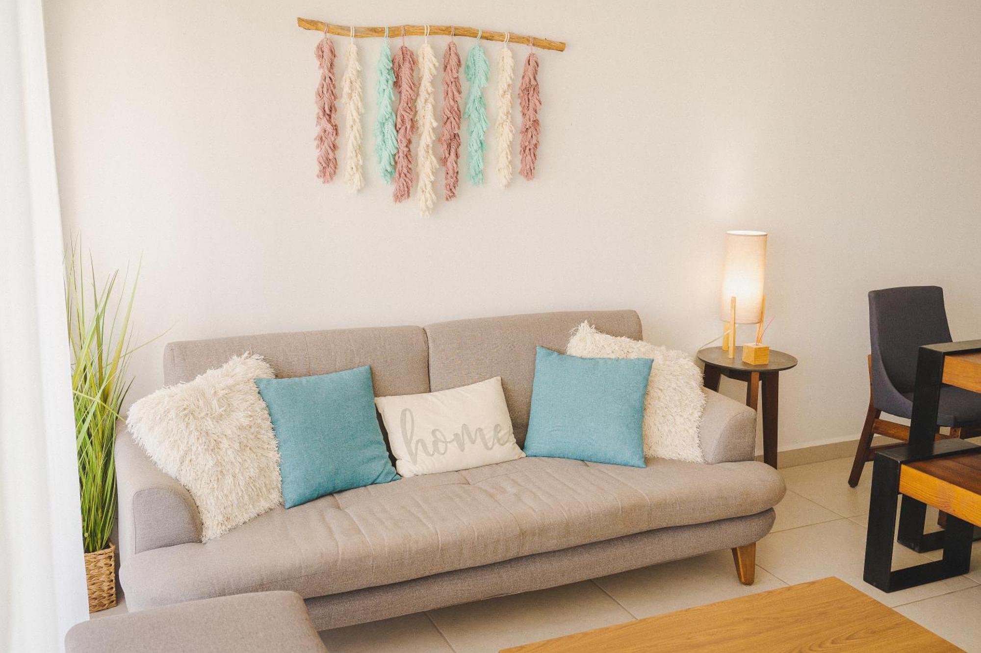 Apartamento Cerca De La Playa En Cerritos By G P S Rentas