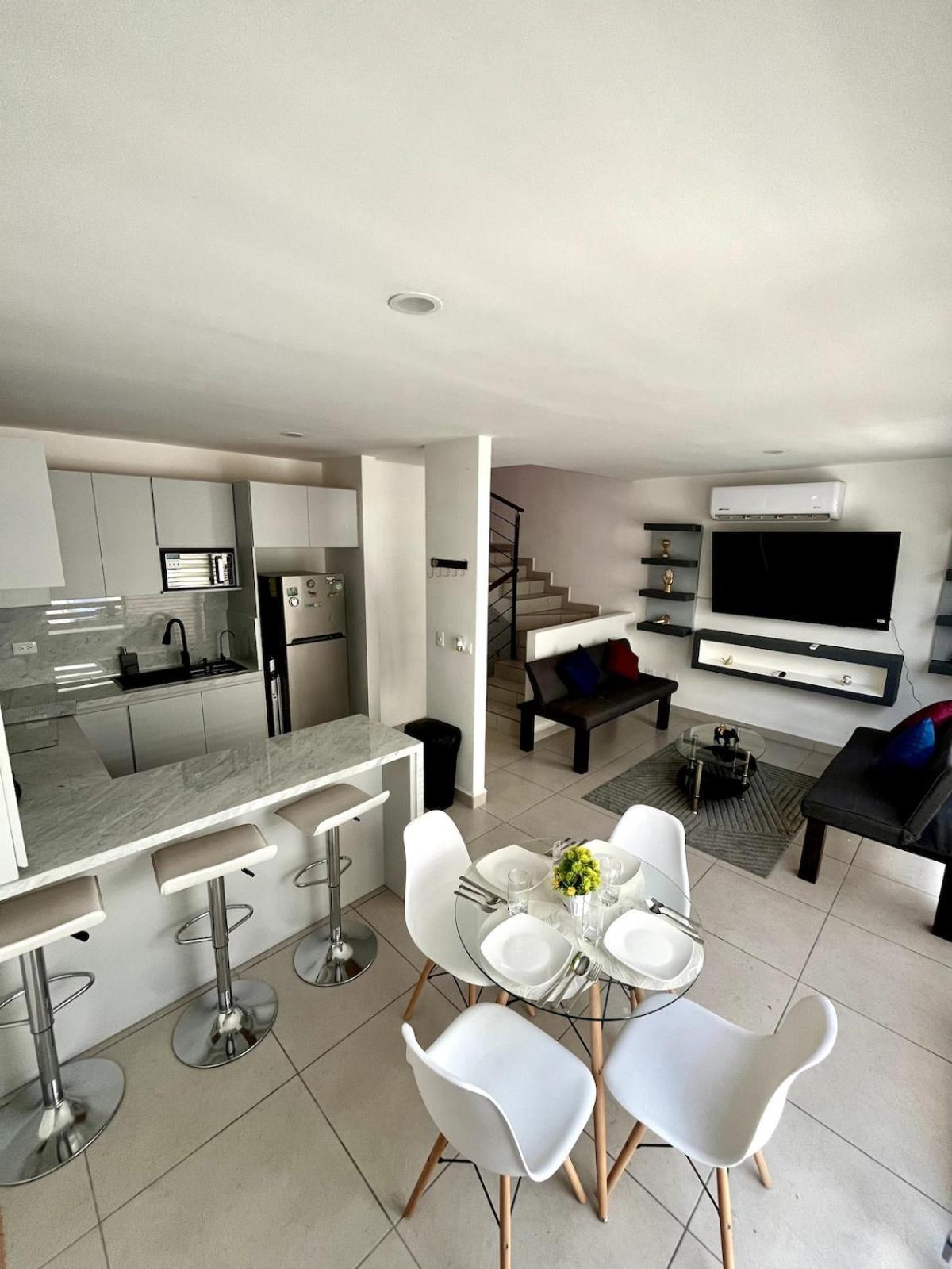 Casa Exclusiva Con Alberca En Privada Cerca De Galeria Сasa de vacaciones Mazatlán