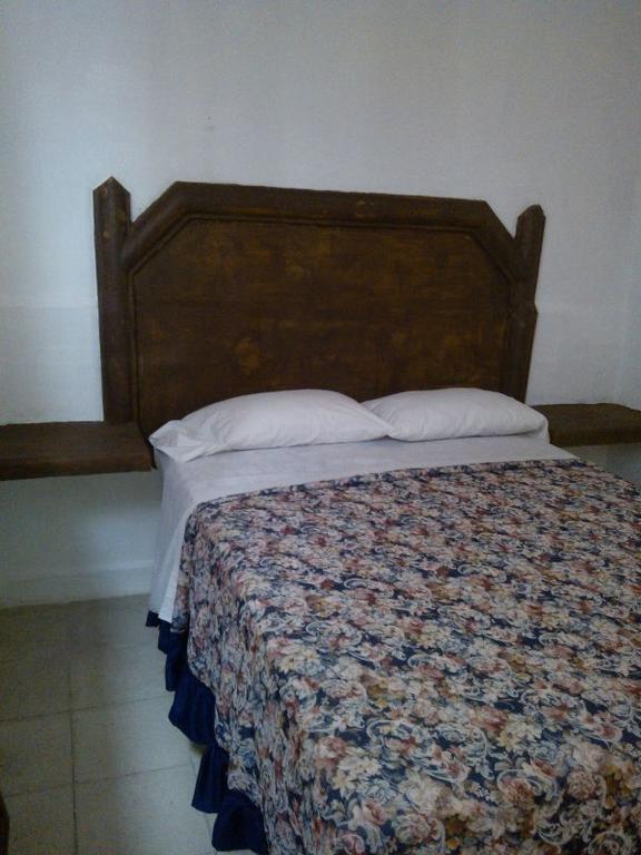 Hotel Morales 3*