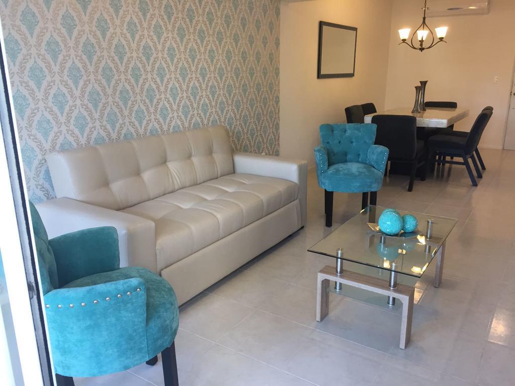 Apartamento De Lujo Con Playa Y Alberca Mazatlán