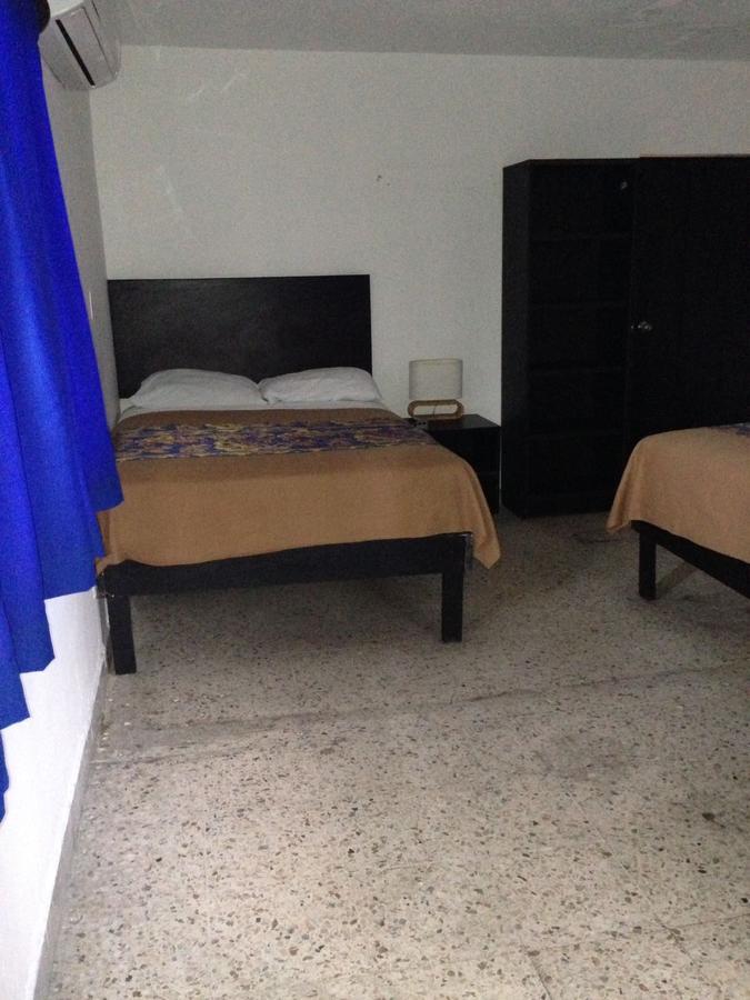 Del Parque Inn