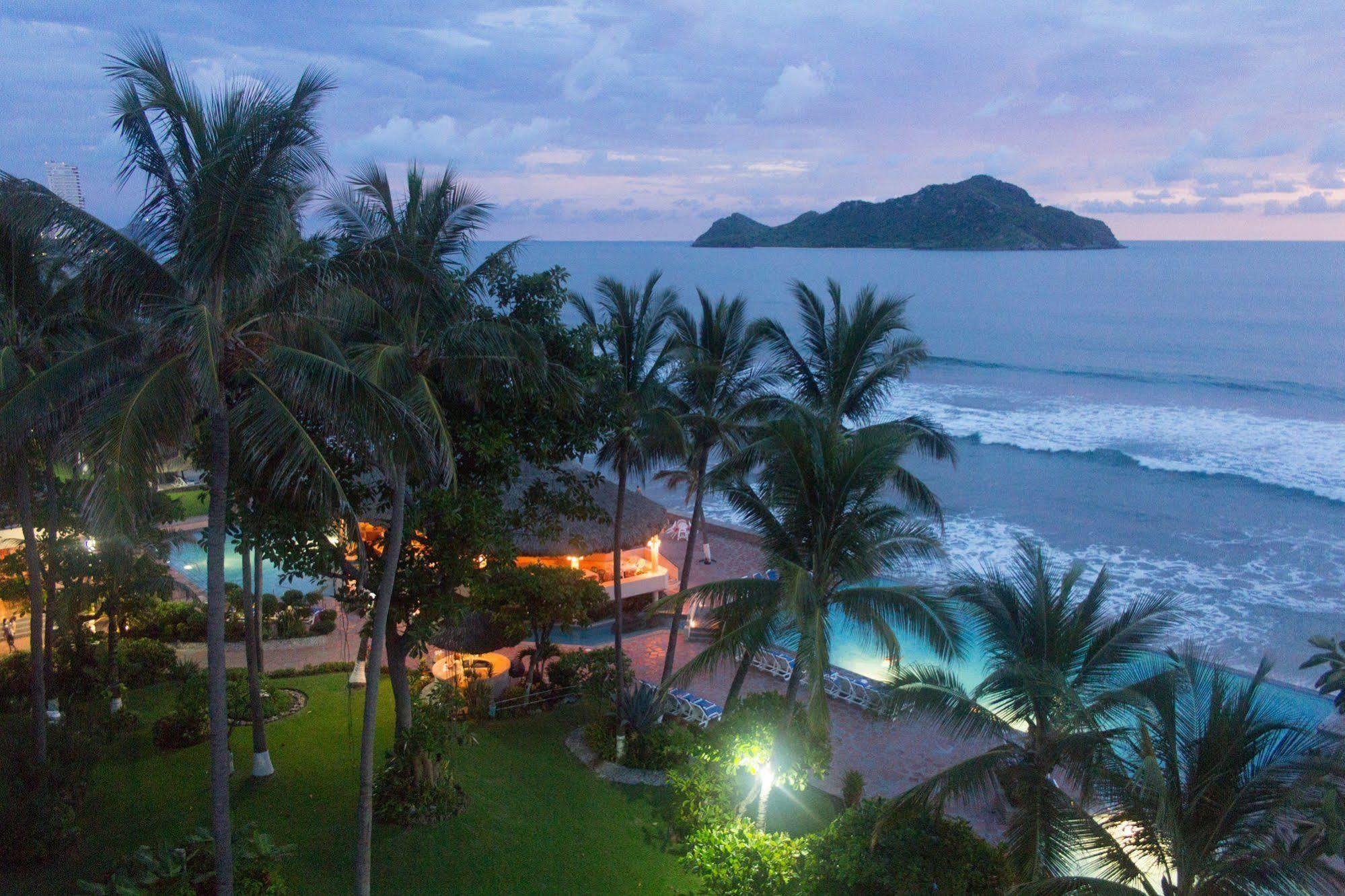 Resort The Palms Of