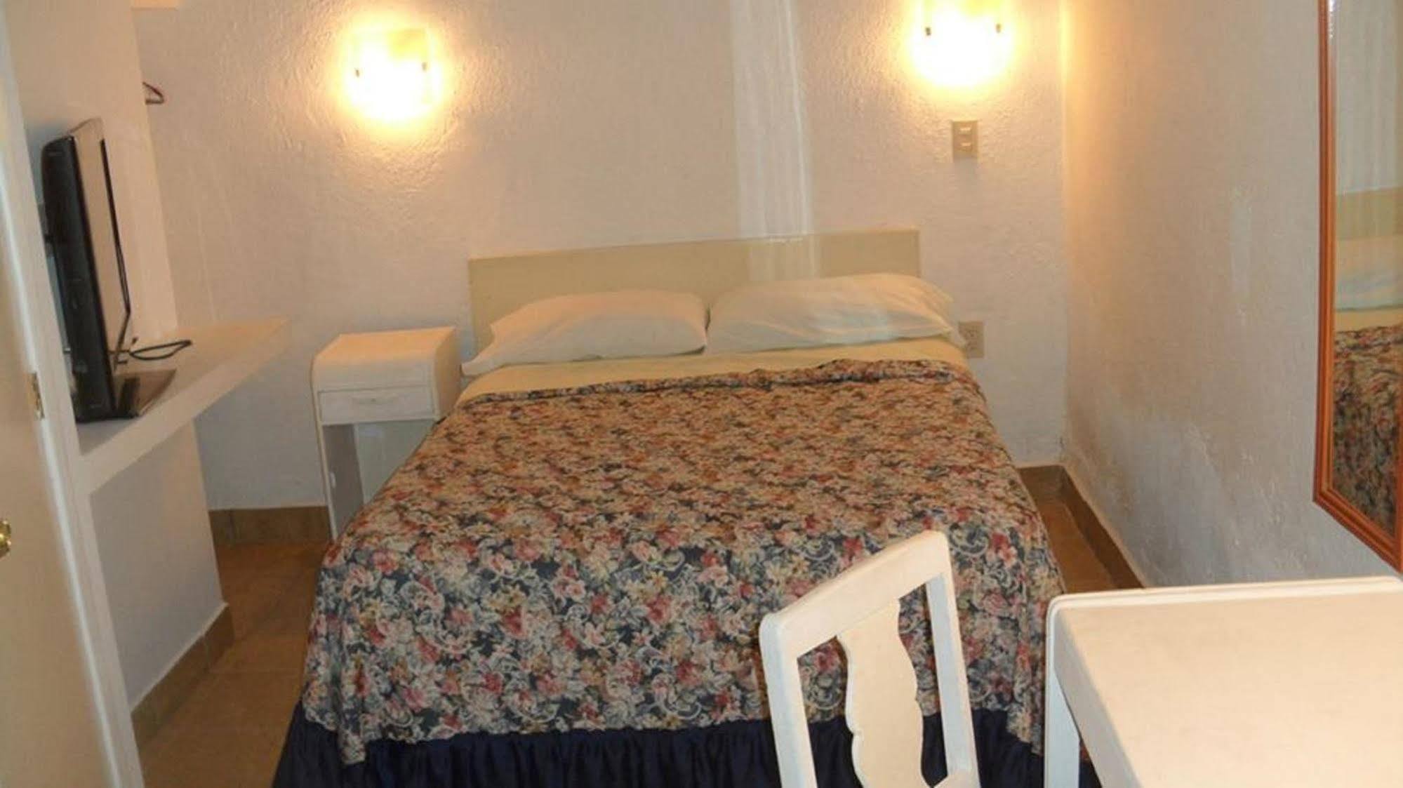 Morales 3* Mazatlán