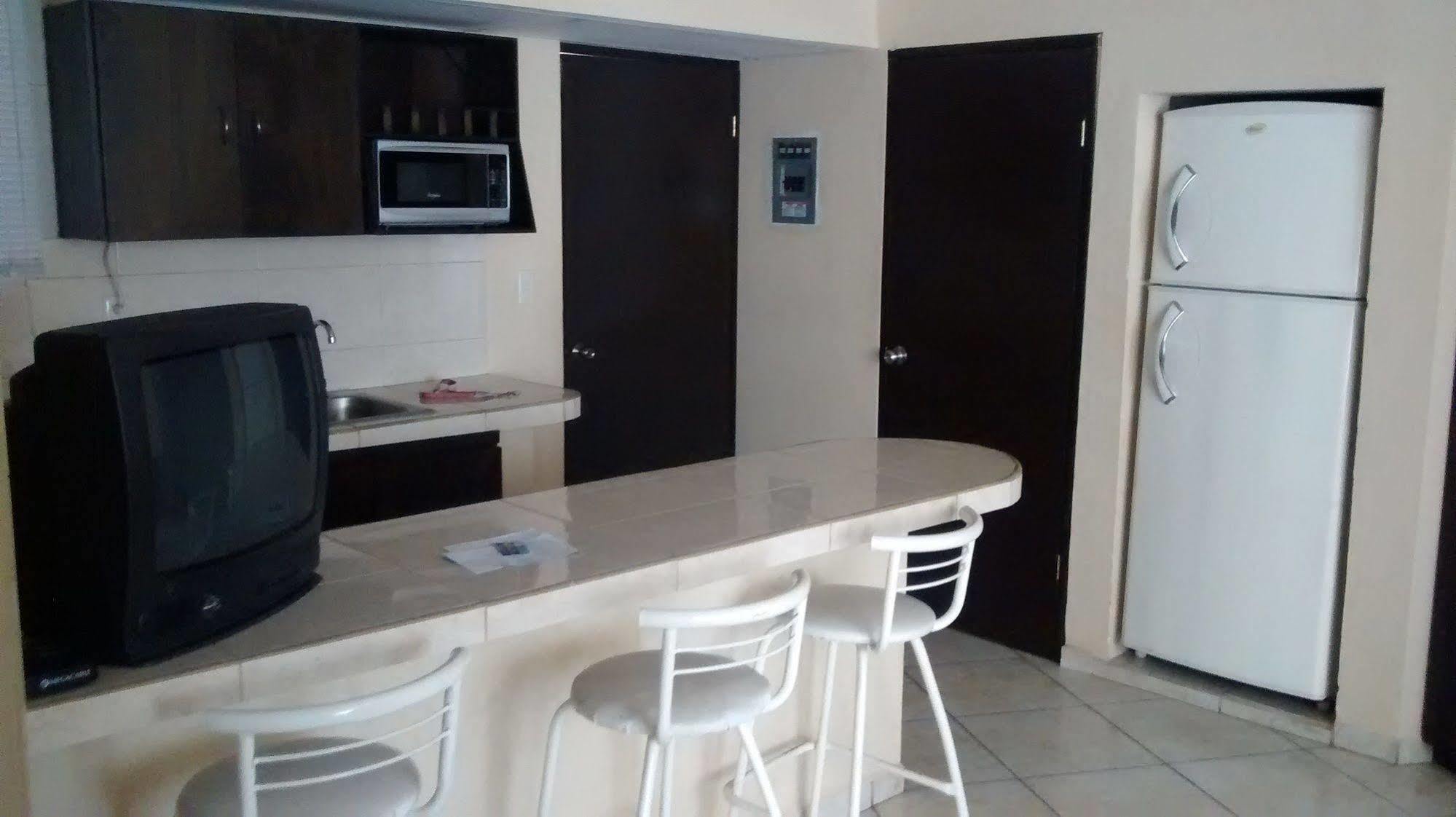 Hacienda Blue Bay 3*