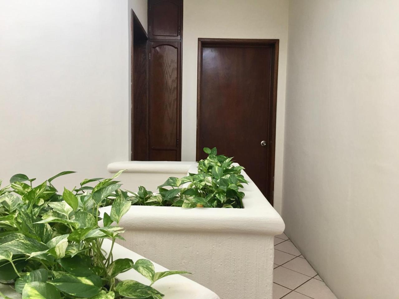 Casa Baraka, Casa Vacacional En Cerca De Malecón, Centro Histórico Y Playa