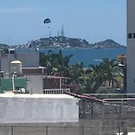Depadelux 35 Mt De La Playa! Zona Dorada Vista Al Mar!