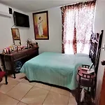 Depa Centrico Mazatlan a 2 cuadras de a Playa, Central, Acuario.