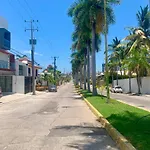 Departamento Con Jacuzzi En Zona Dorada 1-7 Personas